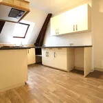 Rent 3 bedroom apartment of 73 m² in Montrichard