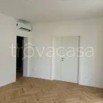 Rent 6 bedroom apartment of 120 m² in Padova