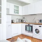 Rent 2 bedroom apartment of 59 m² in paris