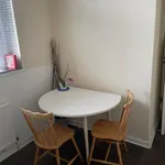 Rent 1 bedroom flat in Cardiff