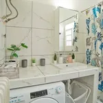 Rent 2 bedroom apartment of 72 m² in Καλλιθέα