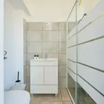 Rent 16 bedroom apartment in Lisbon