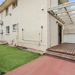 Rent 1 bedroom apartment in Thornbury