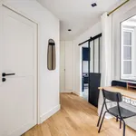 Appartement de 593 m² avec 1 chambre(s) en location à Paris