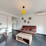 Rent 4 bedroom apartment in Valencia