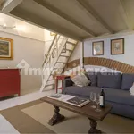 Rent 1 bedroom apartment of 40 m² in Florence