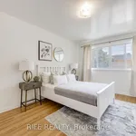 Rent 3 bedroom apartment in Toronto (Willowdale East)