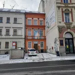 Rent 5 bedroom apartment in Pilsen