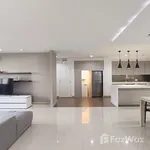 Rent 3 bedroom house of 220 m² in Bangkok