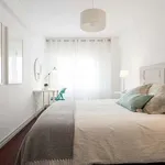 Rent 2 bedroom apartment in Lisboa