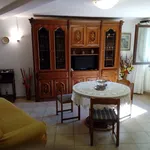 Rent 2 bedroom apartment of 65 m² in Gualdo Tadino