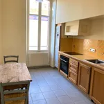  appartement avec 3 chambre(s) en location à Hyères