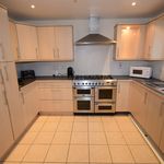 Rent 5 bedroom house in Welwyn Hatfield