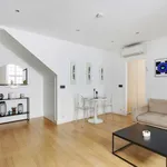 Appartement de 624 m² avec 1 chambre(s) en location à Paris