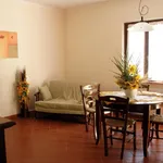 Rent 2 bedroom apartment of 70 m² in crespina lorenzana