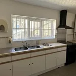 Rent 3 bedroom apartment in Yorkshire And The Humber