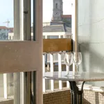 Rent 2 bedroom apartment in Porto