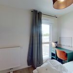 Rent a room of 81 m² in Lille