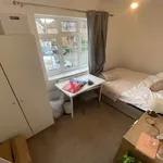 Rent 6 bedroom apartment in South East England