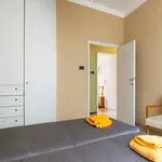 Rent 6 bedroom apartment of 130 m² in Bologna