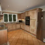 Rent 5 bedroom house in South East England