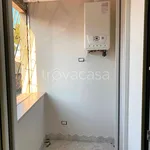 Affitto 3 camera appartamento di 81 m² in Napoli