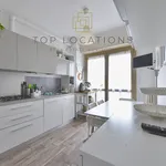 Rent 5 bedroom apartment of 250 m² in Milano