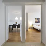 Miete 1 Schlafzimmer wohnung von 646 m² in Zurich