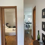 Rent 4 bedroom apartment of 53 m² in Lisbon