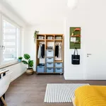 Rent a room of 99 m² in Berlin