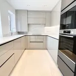 Rent 4 bedroom house in East Midlands