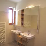 Rent 4 bedroom house in Lhota u Dolních Břežan