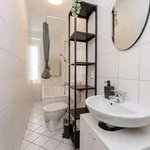 Rent a room of 77 m² in berlin