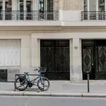 Rent 2 bedroom apartment of 32 m² in Paris