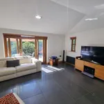 Rent 3 bedroom flat in Wales