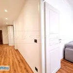 Affitto 3 camera appartamento di 102 m² in Genoa