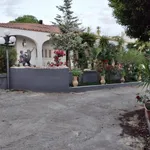 Rent 10 bedroom house of 257 m² in Monterosso Almo