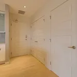 Appartement de 785 m² avec 2 chambre(s) en location à Edmonton