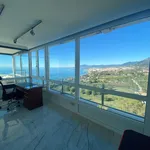 Rent 3 bedroom apartment of 300 m² in Marbella