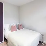 Rent 1 bedroom flat in Stoke-on-Trent