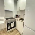 Rent 4 bedroom apartment in Madrid