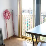 Rent a room of 110 m² in valencia