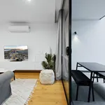 Rent 2 bedroom apartment in St Kilda