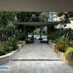 Rent 5 bedroom apartment of 165 m² in Rome