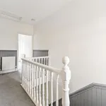 Rent 4 bedroom house in Wales