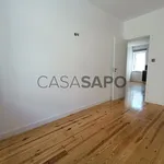 Rent 2 bedroom house of 130 m² in Porto