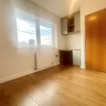 Rent 4 bedroom house in Yorkshire And The Humber