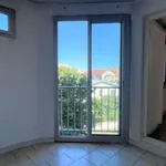 Rent 5 bedroom apartment of 92 m² in Oullins