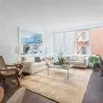 Rent 3 bedroom apartment of 182 m² in New York