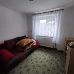 Pronajměte si 1 ložnic/e dům o rozloze 100 m² v Náves